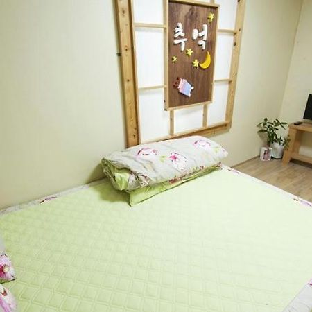 ג'אונג'ו Danaharu Guesthouse מראה חיצוני תמונה
