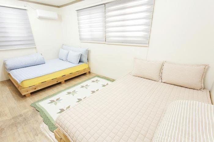 ג'אונג'ו Danaharu Guesthouse מראה חיצוני תמונה