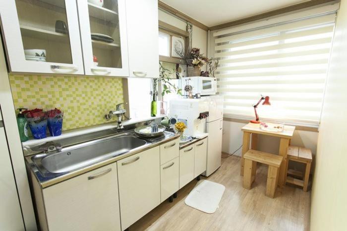 ג'אונג'ו Danaharu Guesthouse מראה חיצוני תמונה